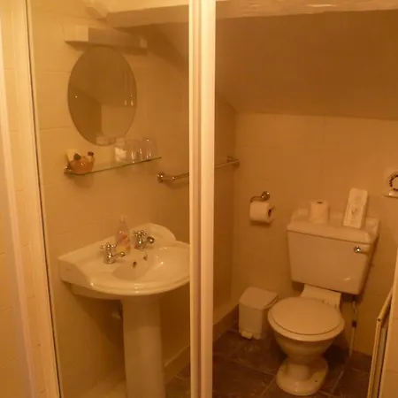 Guest house Acorn House
