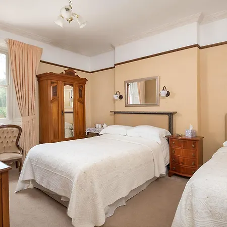 Acorn House Pensionat